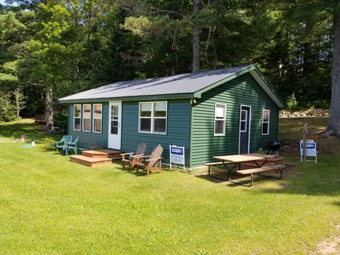 Buckskin Lake Resort - Kodiak Cabin - Bridge Guide 11