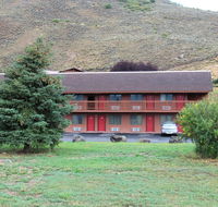 Flat Creek Inn