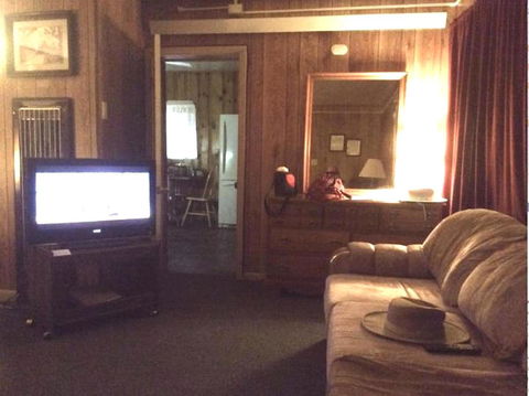 Sage And Sand Motel - Bet 4u 2