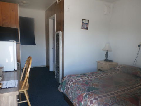 Sage And Sand Motel - Bet 4u 34