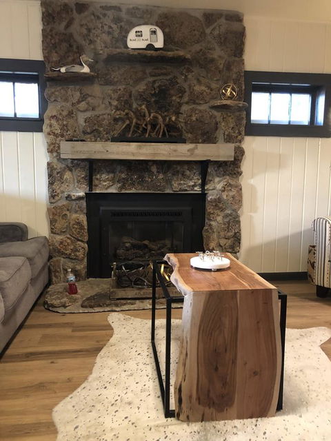 Saratoga Stage Coach Stop - Bet 4u 8