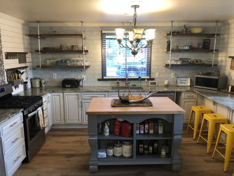 Saratoga Stage Coach Stop - Bet 4u 14