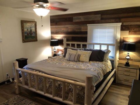 Saratoga Stage Coach Stop - Bet 4u 5