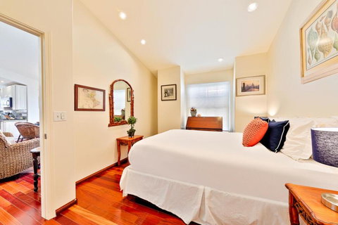 1043 - Coast Hideaway - Bet 4u 3