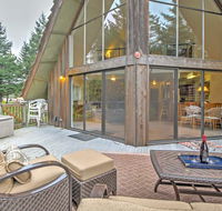 'Creekside Chalet' with Spa By Exclusive Irish Beach