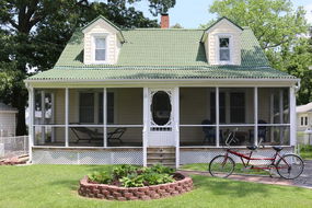 Book Colonial Beach Accommodation Vacations Click Find Click Find