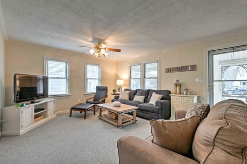 'Isle Have Another' - 1 Block To Colonial Beach! - Click Find 3