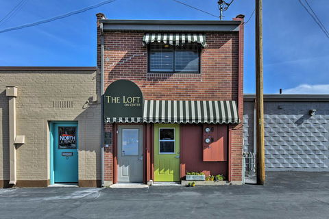 'The Loft On Center' Downtown Logan Apt. W/ Deck! - Bet 4u 1