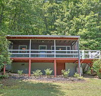 'The Red Loft' - Candler Cottage with Porch and Patio