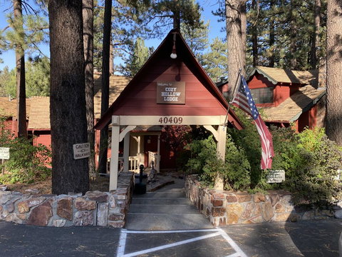 1 Bedroom Lodge At Cozy Hollow- Sleeps 4 At Cozy Hollow 2 - Bet 4u 0