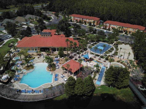 10 Minutes To Disney - Bet 4u 2