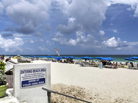 100 Now Open Beach Ft Lauderdale Located In Resort, Large Corner Unit Partial Ocean View - Bet 4u 0