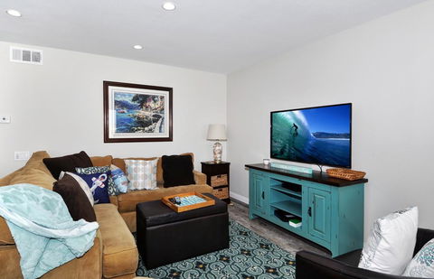 1005 E Balboa Unit A Lower #1 4 Bedroom Condo - Bet 4u 1