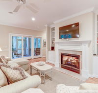 1006 Crooked Oaks Lane