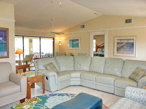 1116 Mulberry Court - Click Find 1