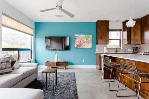 12th Street Place - Click Find 1