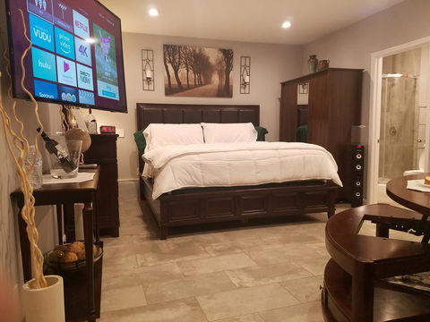 20 Percent Off! An Amazing Private Guest House With Pool & BBQ Area - Bet 4u 1