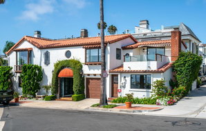 Book Corona Del Mar Accommodation Vacations Bridge Guide Bridge Guide