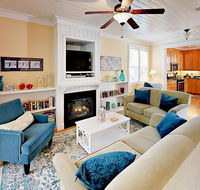 2751 SW Beach Ave Home