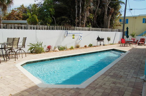 311 Canal -Awesome Village Location! - Bet 4u 1