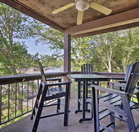 3BR Lake of the Ozarks Cove Condo with Hot Tub