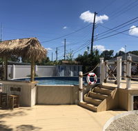 3BR/2BA Beach style house heated pool 6 minutes to the beach