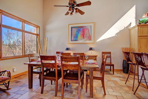 401 Creekside Townhome Home - Bridge Guide 1