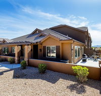 4246 Coral Ridge COZY BEAUTIFUL TOWNHOME WITH LOTS OF ADDITIONAL PARKING