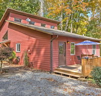 4BR Waynesville House with Decks and Hot Tub