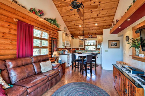 5-Star Log Cabin, Quaint And Cozy, Near Grand Canyon - Bet 4u 3