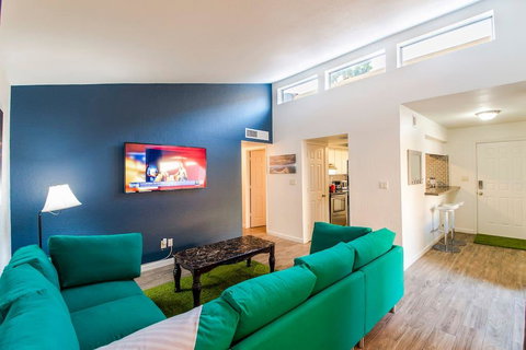 88 Casa Grande 3bd 2b Modern Comfort Heated Pool - Click Find 0