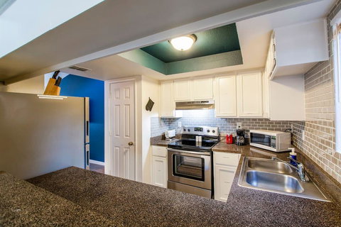 88 Casa Grande 3bd 2b Modern Comfort Heated Pool - Click Find 2