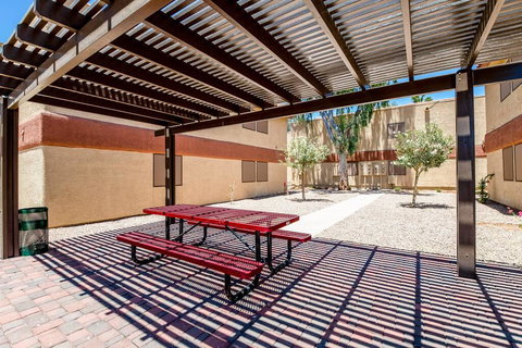 88 Casa Grande 3bd 2b Modern Comfort Heated Pool - Click Find 3