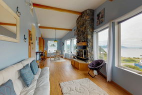 Book Port Orford Accommodation Vacations Bridge Guide Bridge Guide