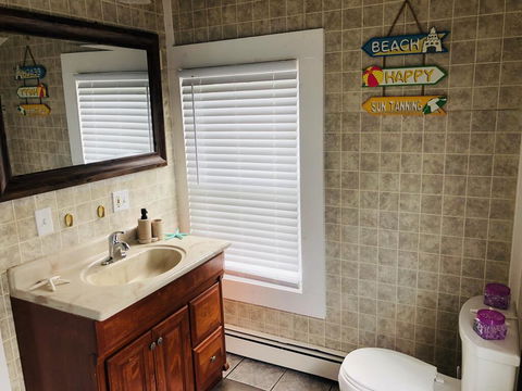 Alwaves Family 3 Bedroom Beach Apartment - Bet 4u 1