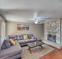 Attractive Apartment w/ Hot Tub Near Lake Powell