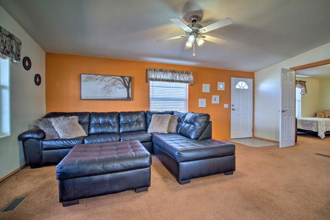 AZ Retreat W/ Patio & BBQ, 3mi To Lake Powell! - Click Find 3