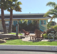 Beach Bungalow Inn and Suites