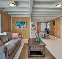 Beachfront Family Apt. in Hawk's Nest Beach