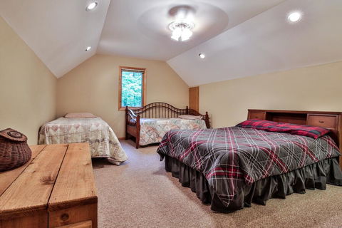 Big Sand Retreat - Hiller Vacation Homes Home - Bridge Guide 3