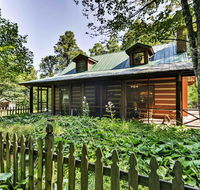 Black Mountain Cabin with Screend Porch  Scenic View
