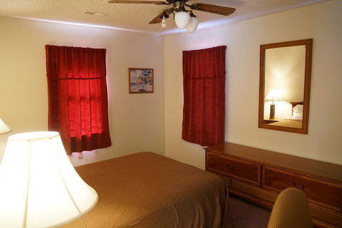 Blue Heron Weekly Motel - Bet 4u 1