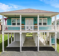 Blue Warbler - 4 Bedrooms and 4 min walk to beach