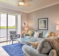 Bradenton Condo with Resort Pool 9 Mi to Dwtn