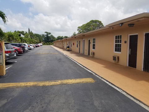 Budget Inn - Lawyer Find 3