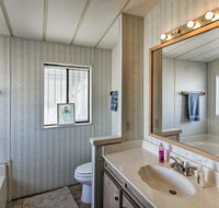 Bullhead City House - 4 Blocks to CO River