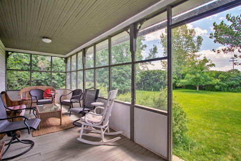 Cabin With Grill And Porch Near Yellowstone River! - Click Find 1