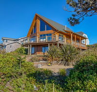 Cammanns Beach Retreat