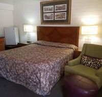 Cedar Motel