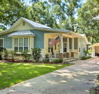 Charming Lake Helen Home with Yard by Interstate 4